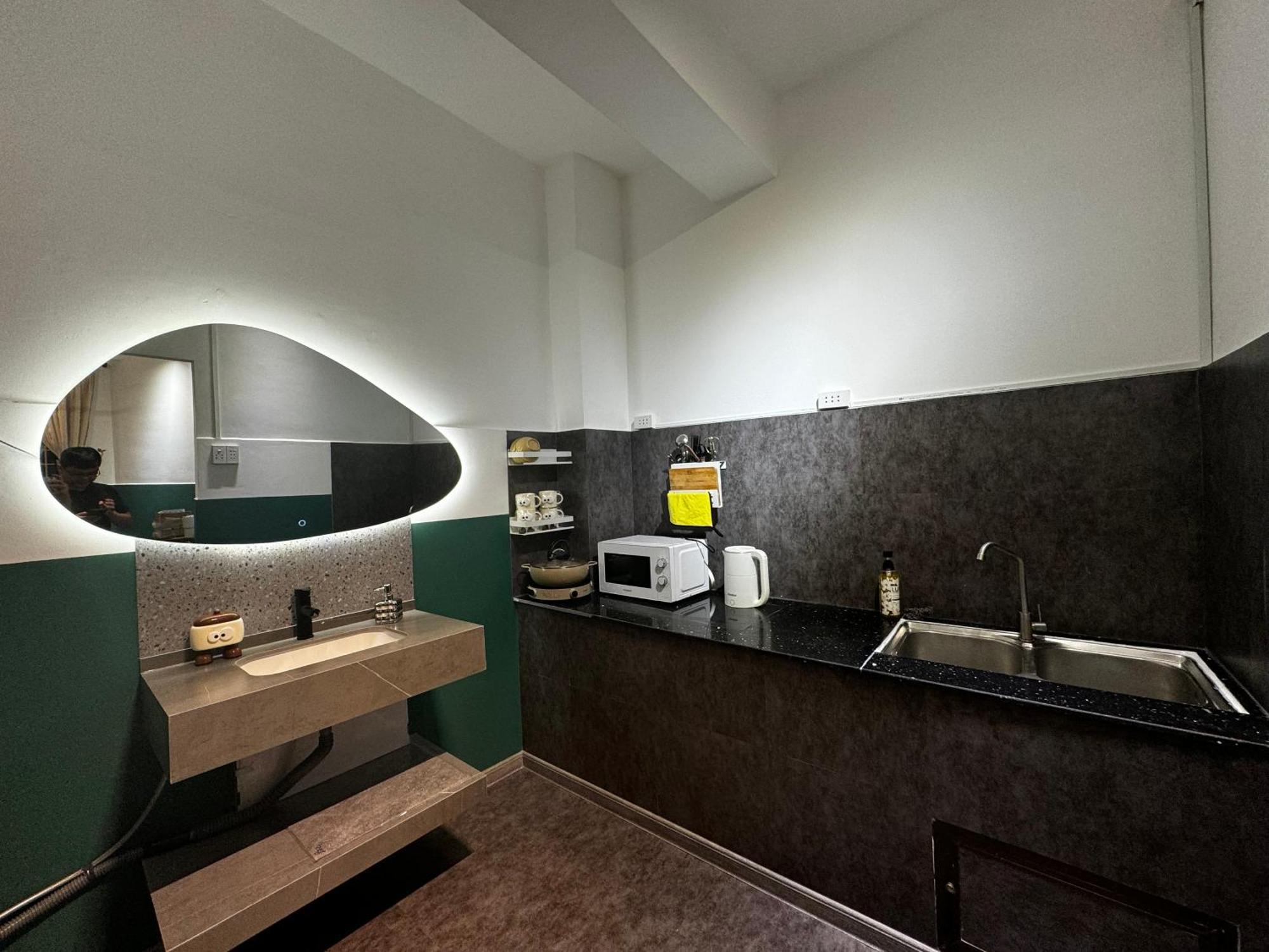 Căn hộ Theiphouse - 2br Premium TP. Hồ Chí Minh
